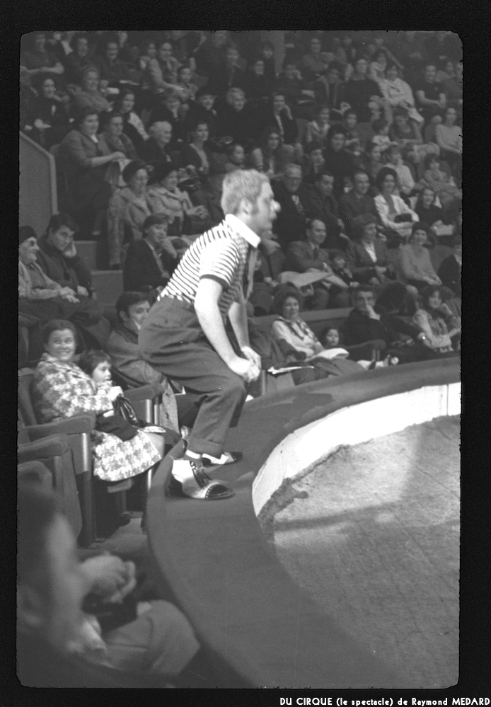 image: This is &lsquo;LE CIRQUE (le spectacle) 32&rsquo;.