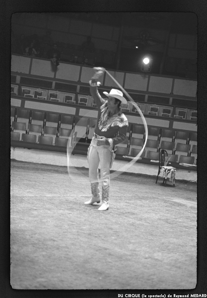 image: This is &lsquo;LE CIRQUE (le spectacle) 7&rsquo;.