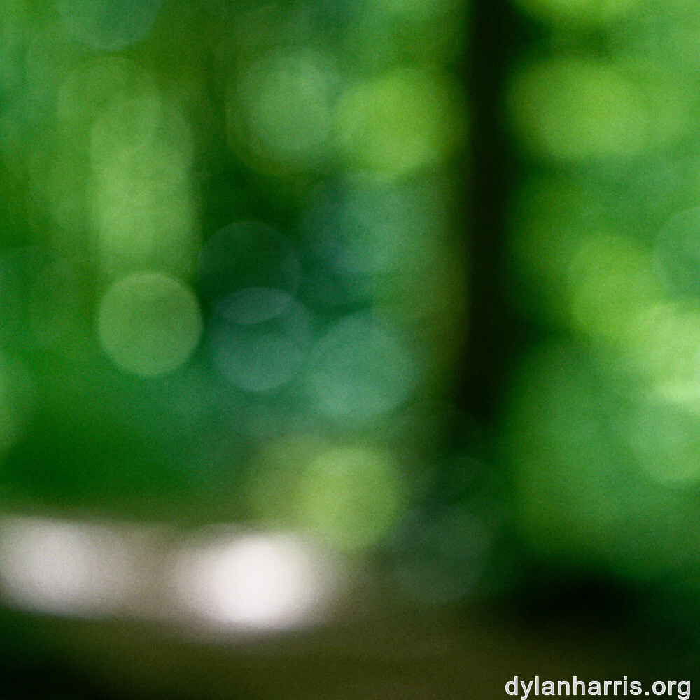 image: This is &lsquo;terres rouges (xviii) 6&rsquo;.