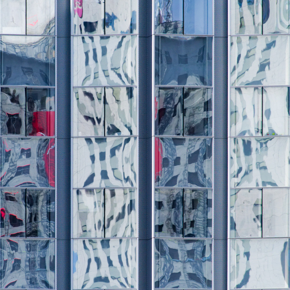 image: This is &lsquo;la d&eacute;fense (lxi) 1&rsquo;.