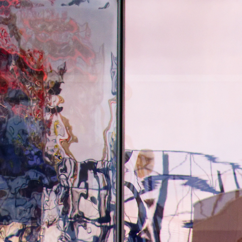 image: This is &lsquo;la d&eacute;fense (lxiv) 2&rsquo;.