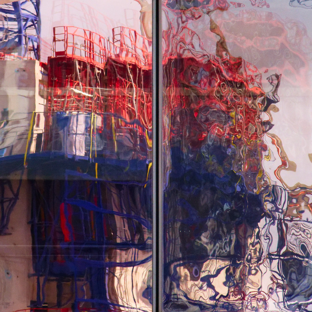 image: This is &lsquo;la d&eacute;fense (lxiv) 3&rsquo;.