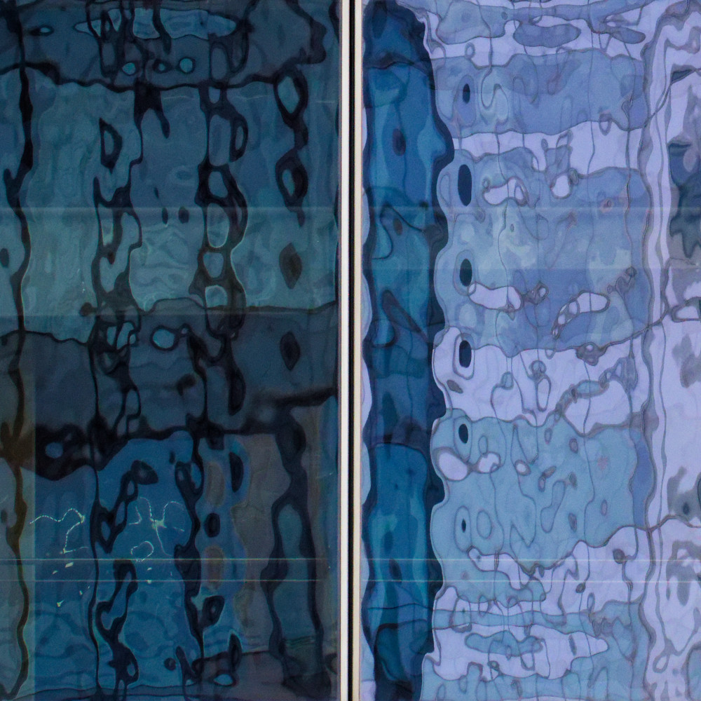 image: This is &lsquo;la d&eacute;fense (lxix) 4&rsquo;.