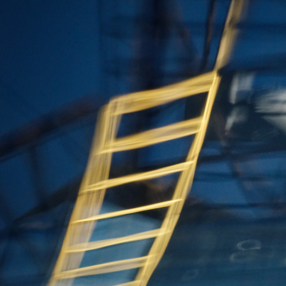 image: la d&eacute;fence