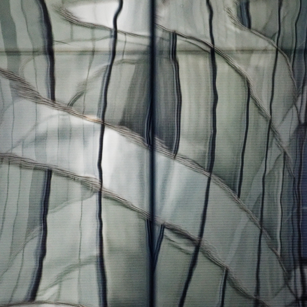 image: This is &lsquo;la d&eacute;fense (lxxvi) 1&rsquo;.