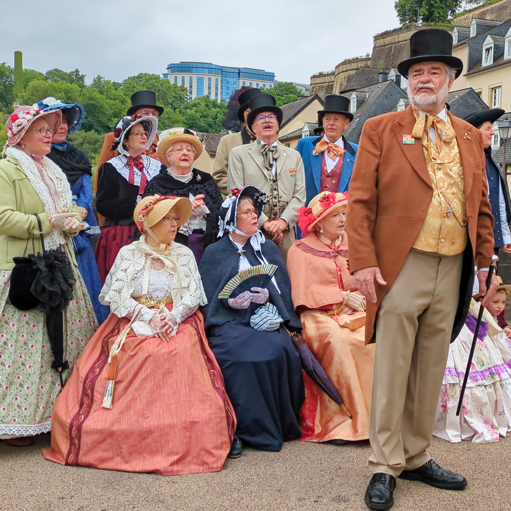 image: This is &lsquo;konscht am gronn (v) 2&rsquo;.