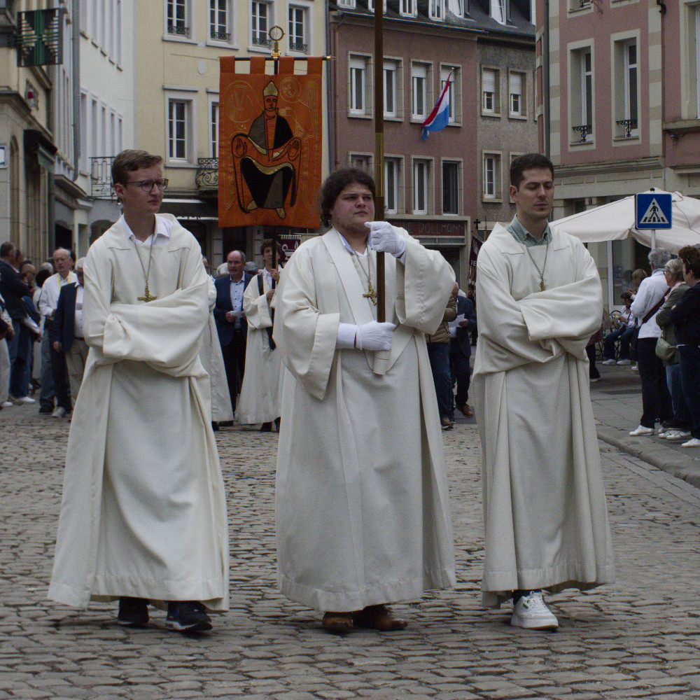 image: This is &lsquo;echternach (ii) 2&rsquo;.