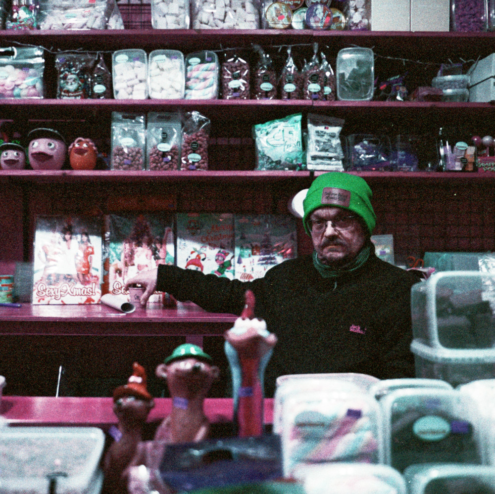 image: This is &lsquo;christmas market (viii) 1&rsquo;.