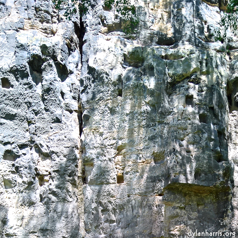 image: This is &lsquo;konscht am gronn (iii) 2&rsquo;.