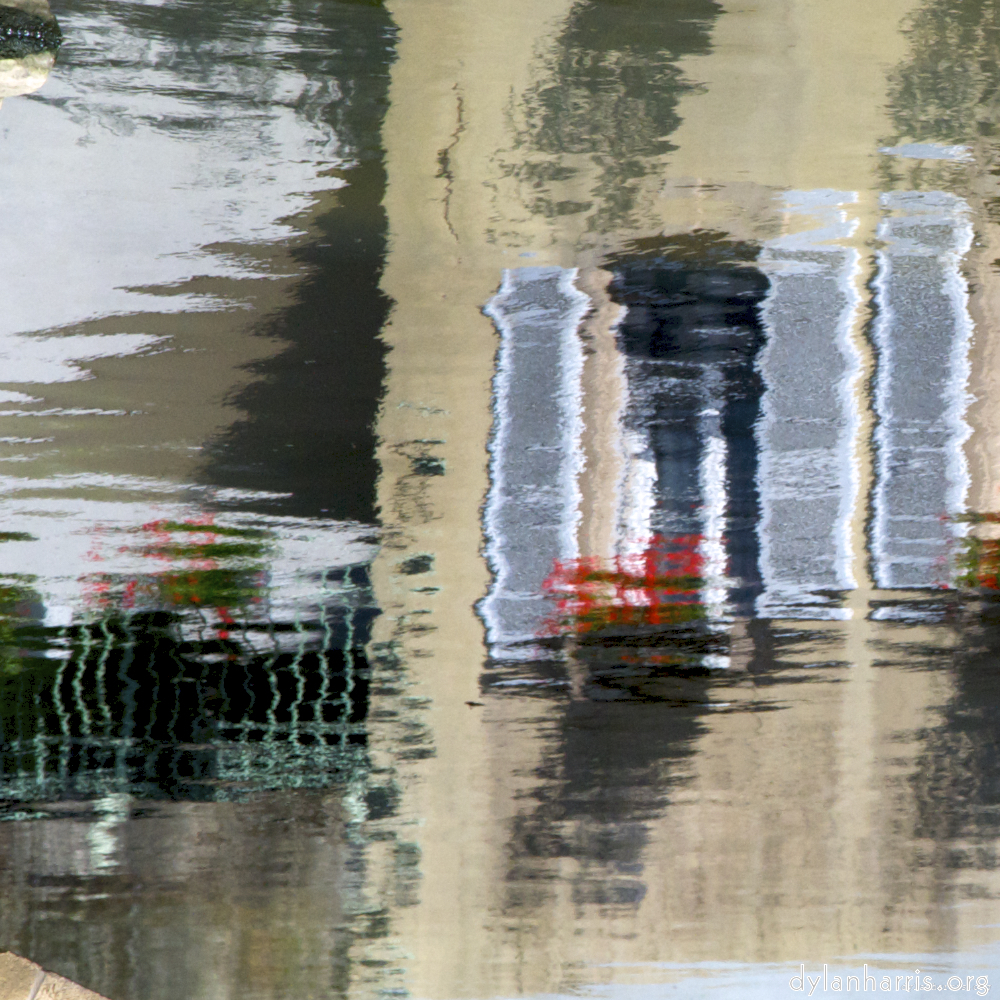 image: This is &lsquo;grund (iii) 6&rsquo;.