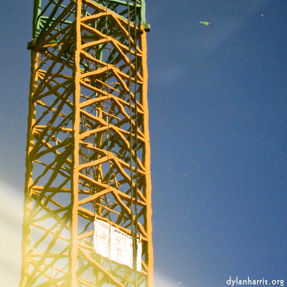 image: This is &lsquo;konscht am gronn (ii) 5&rsquo;.