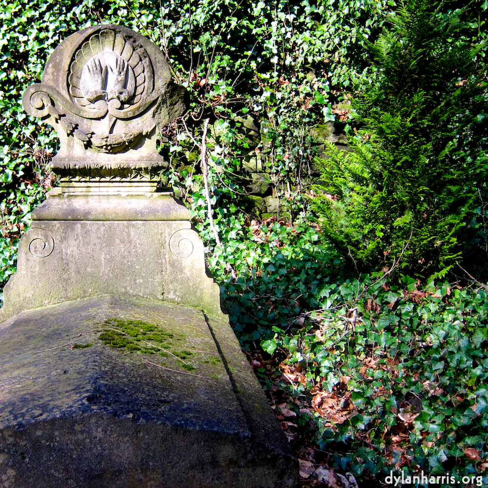 Image 'graveyard (iii) 6'.