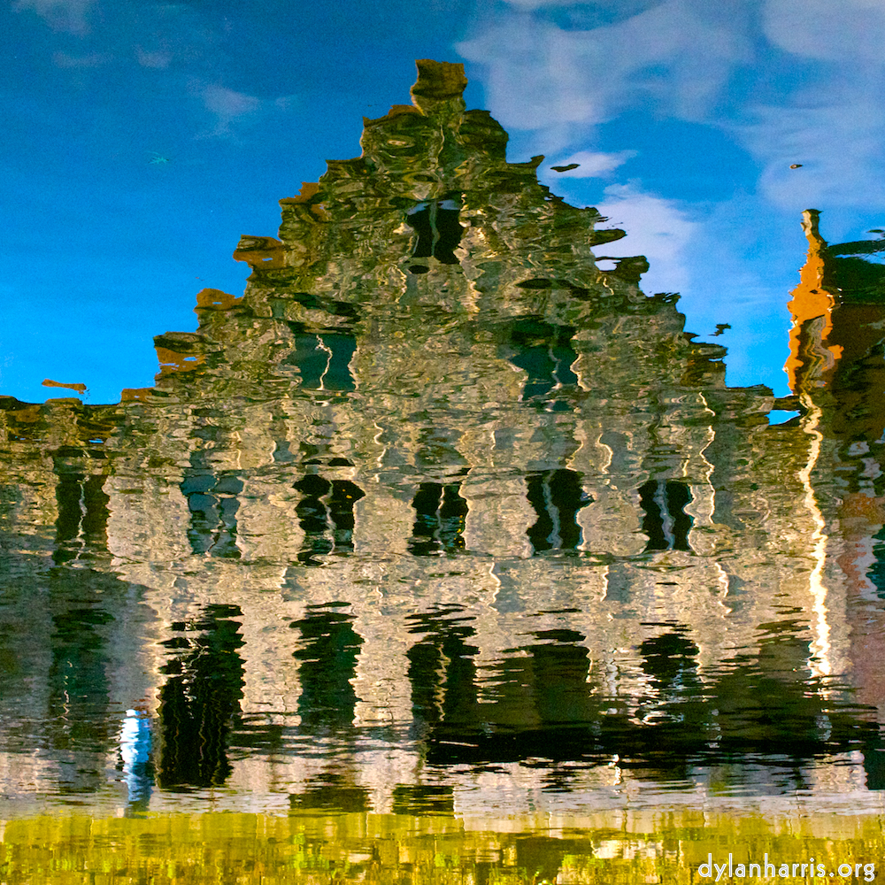 image: This is &lsquo;ghent (i) 5&rsquo;.