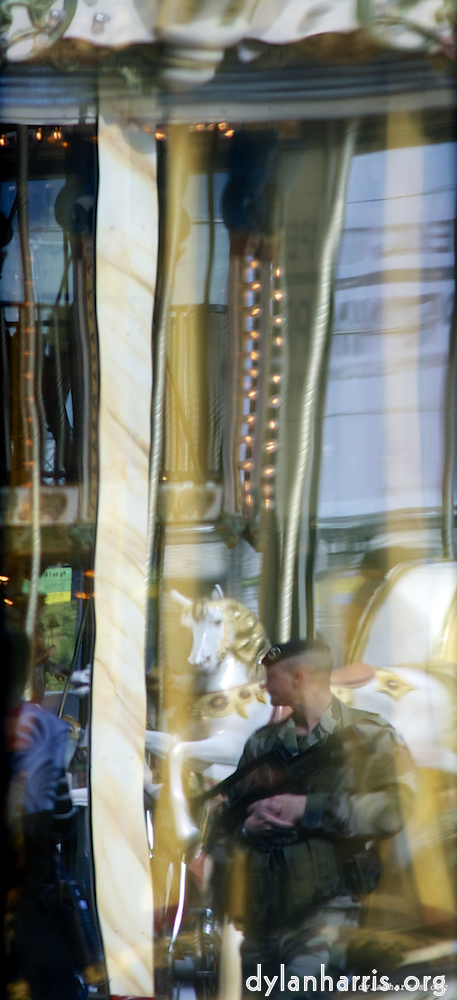 Image 'la d&eacute;fense (xxxvii) 2'.