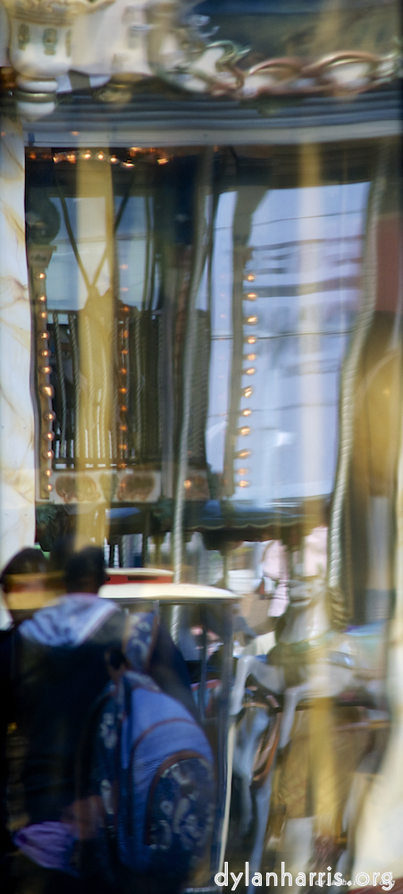 Image 'la d&eacute;fense (xxxvii) 4'.