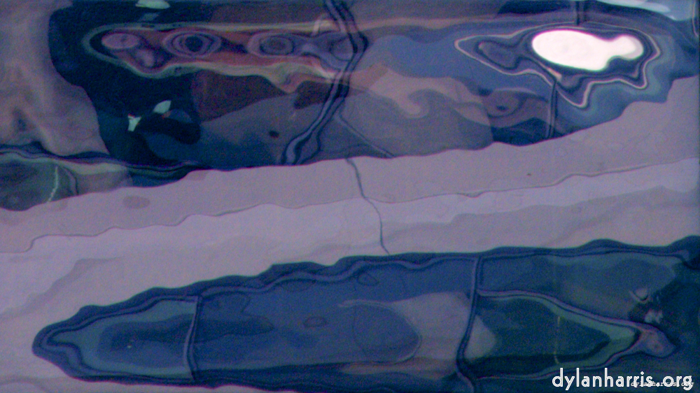 Image 'la d&eacute;fense (xli) 1'.