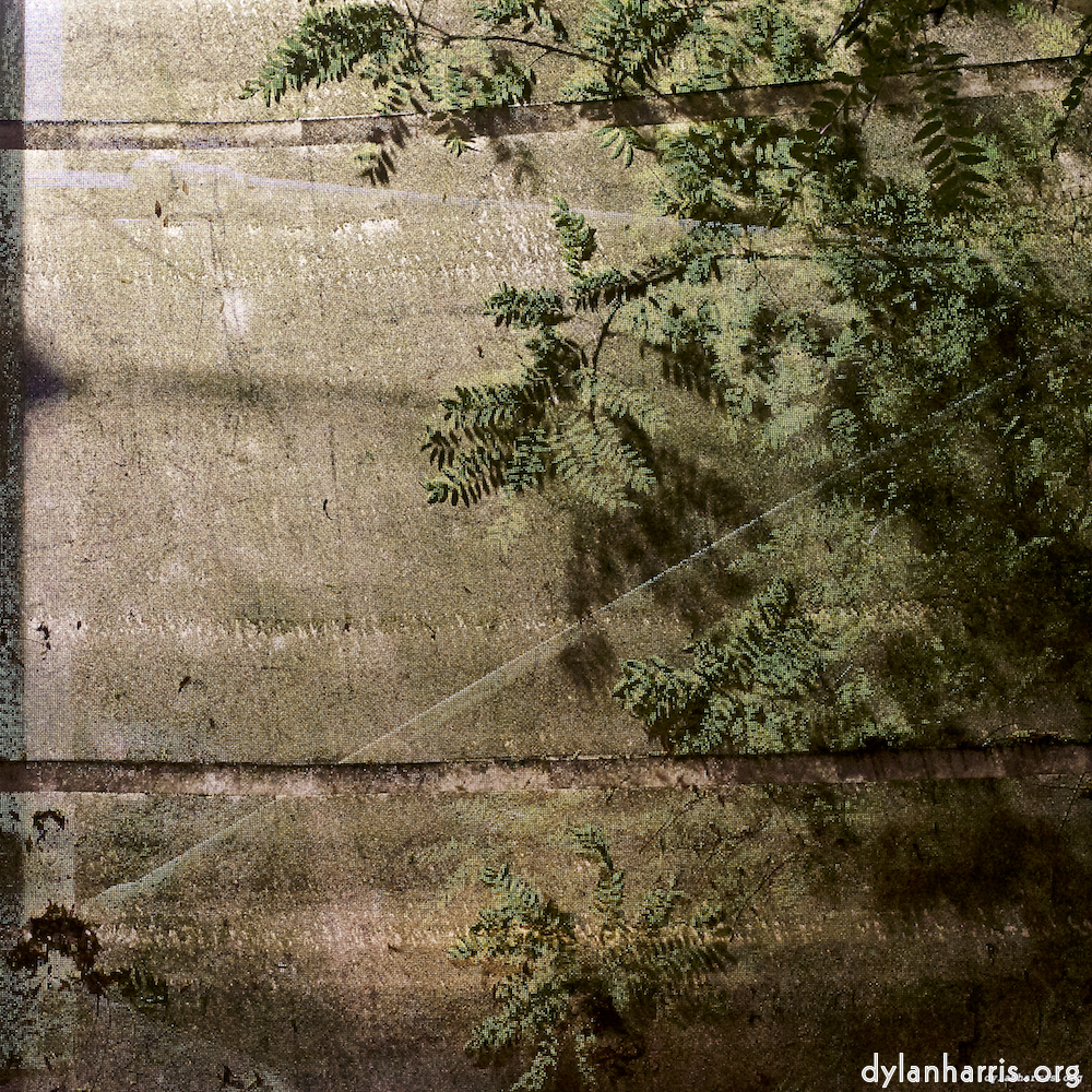 Image 'esch&ndash;sur&ndash;alzette (iii) 3', at Escher D&eacute;ierepark, the head and crest of a chicken.