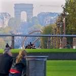 Sixth image from the photoset 'la d&eacute;fense (iv)'.