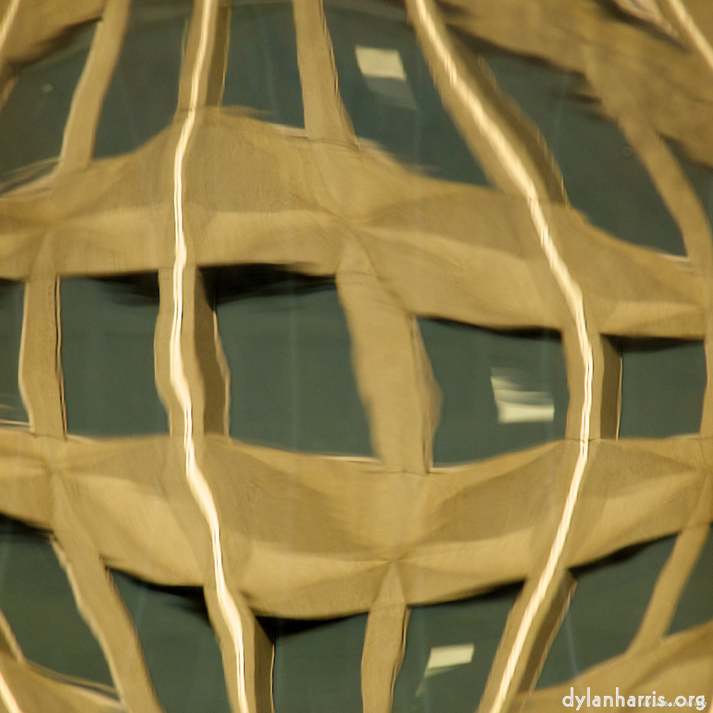 Image 'la d&eacute;fense (viii) 4'.