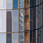 First image from the photoset 'la d&eacute;fense (x)'.