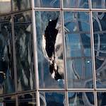 Ninth image from the photoset 'la d&eacute;fense (x)'.