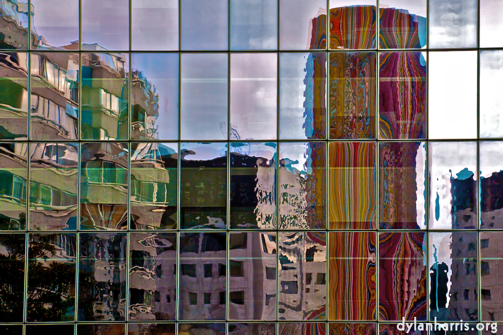image: This is &lsquo;la d&eacute;fense (i) 16&rsquo;.