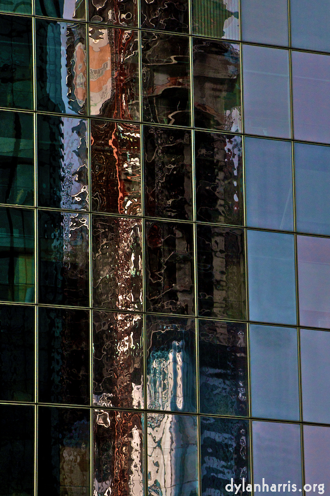 image: This is &lsquo;la d&eacute;fense (i) 17&rsquo;.