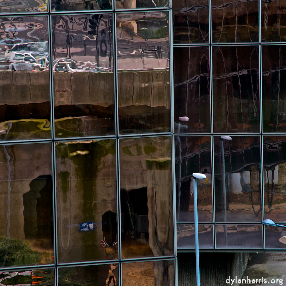 Image: Image 'la d&eacute;fense (i) 20'.