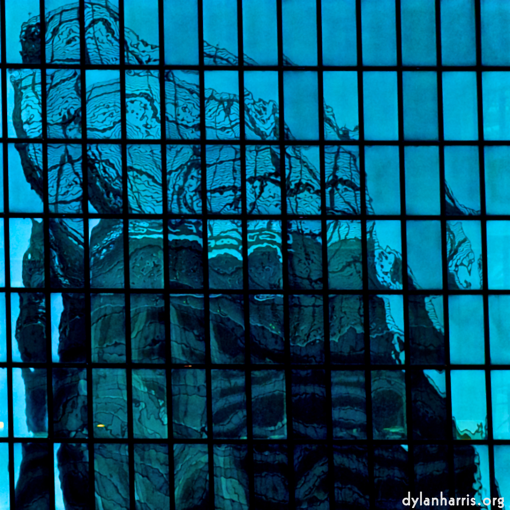 Image: Image 'la d&eacute;fense (i) 4'.