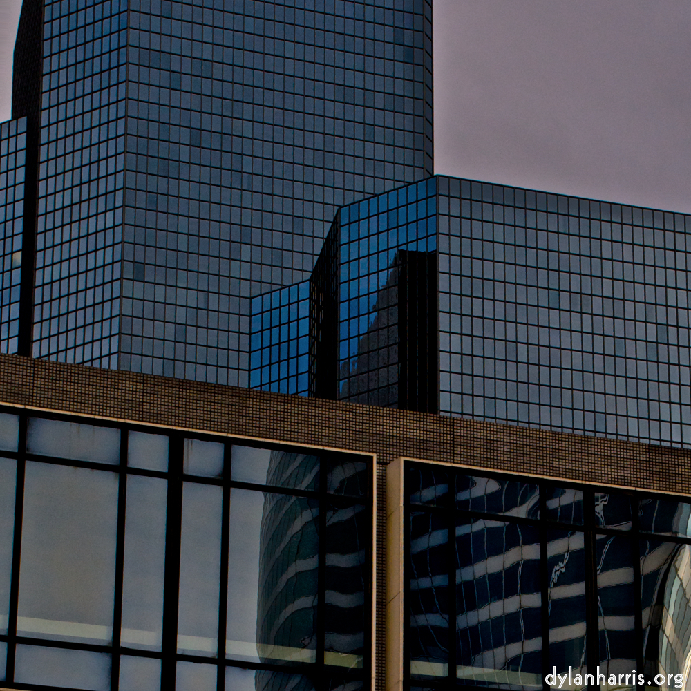 Image: Image 'la d&eacute;fense (i) 6'.