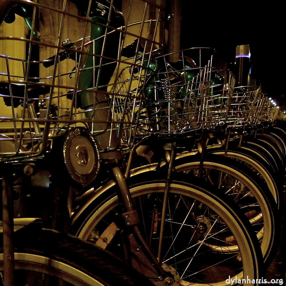 Image 'nuit (iii) 6'.