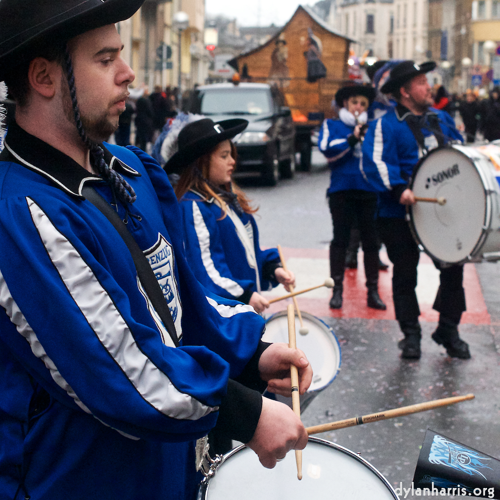 Image: Image 'esch&ndash;sur&ndash;alzette (xii) 5', of daffodils.