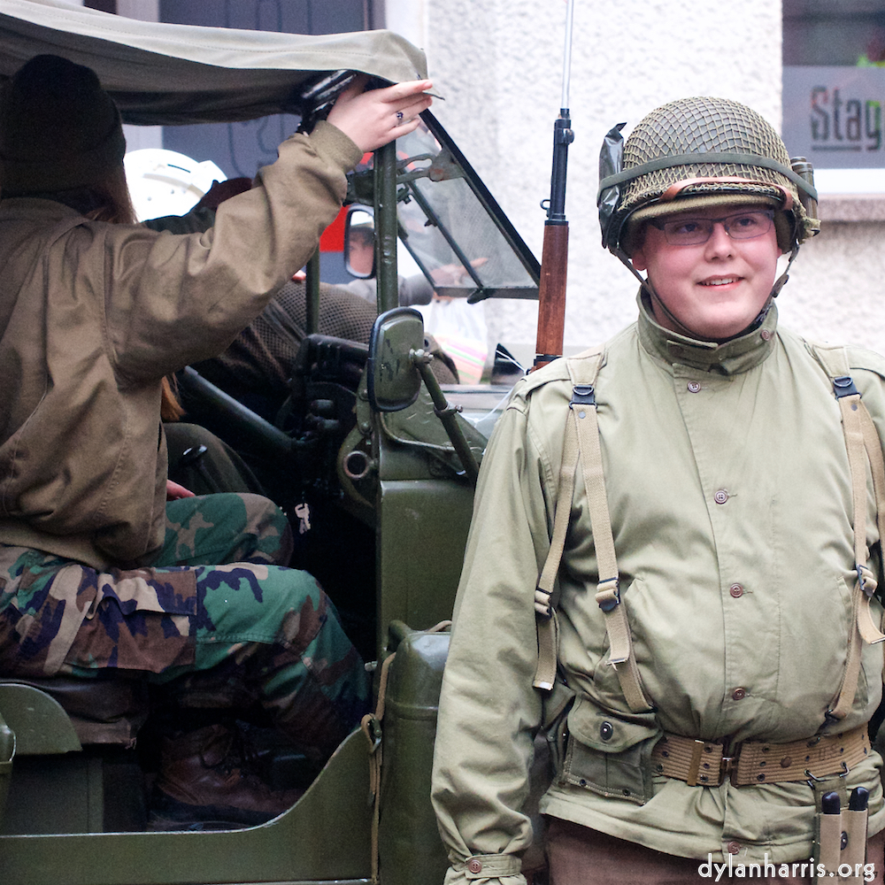 Image: Image 'esch&ndash;sur&ndash;alzette (xii) 6', of daffodils.