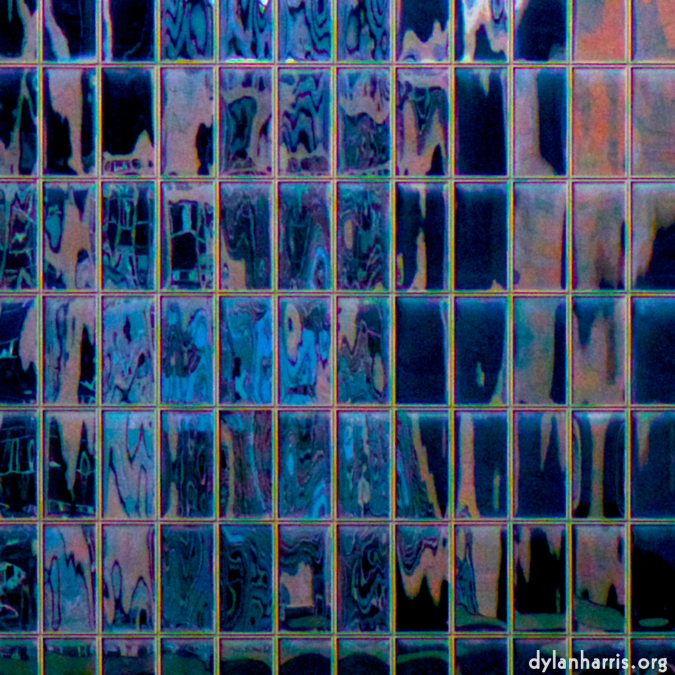 image: This is &lsquo;la d&eacute;fense (l) 3&rsquo;.