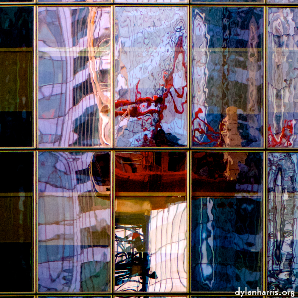 image: This is &lsquo;la d&eacute;fense (lii) 5&rsquo;.