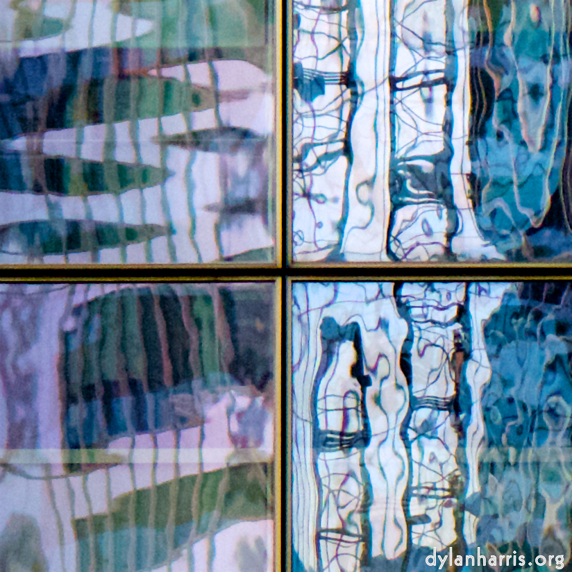 image: This is &lsquo;la d&eacute;fense (liv) 1&rsquo;.