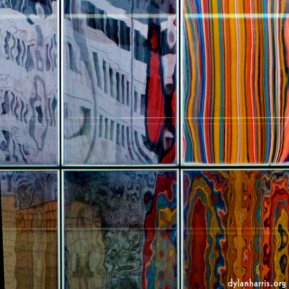 image: This is &lsquo;la d&eacute;fense (lv) 4&rsquo;.