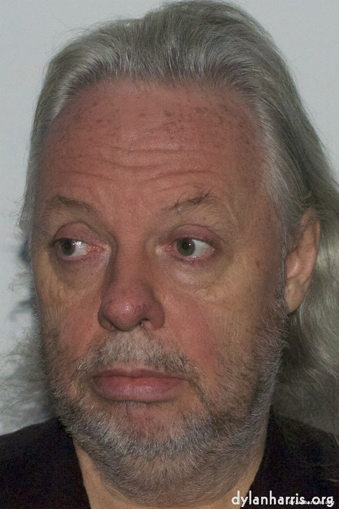 Image 'auto (ix) 3'.