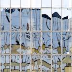 Third image from the photoset 'la d&eacute;fense (xi)'.