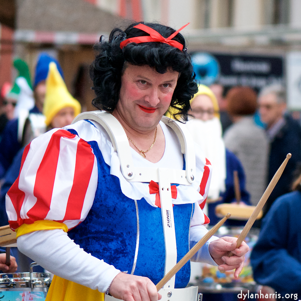 image: Image 'esch&ndash;sur&ndash;alzette (xxiv) 6', at Escher D&eacute;ierepark, of deer feeding.