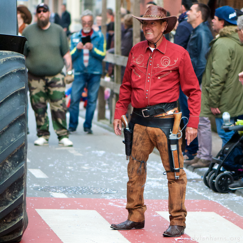 image: Image 'esch&ndash;sur&ndash;alzette (xxvii) 4', at Escher D&eacute;ierepark, a doe realises I&rsquo;ve no treats.