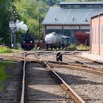 Eighth image from the photoset 'train (x)'.