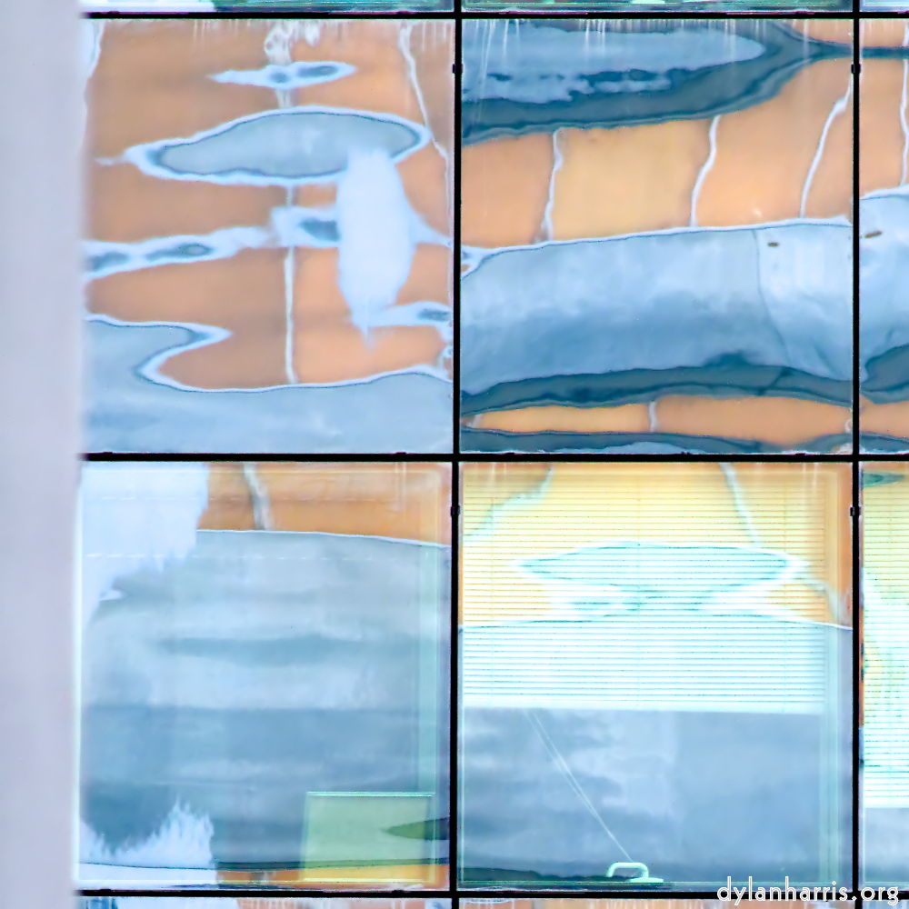 Image: Image 'la d&eacute;fense (xxix) 1'.