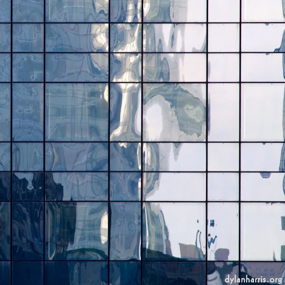 Image 'la d&eacute;fense (xxx) 8'.