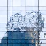 Second image from the photoset 'la d&eacute;fense (xxx)'.