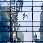 Fifth image from the photoset 'la d&eacute;fense (xxx)'.