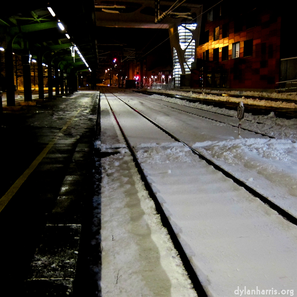 image: Voici &lsquo;way to work (viii) 5&rsquo;.