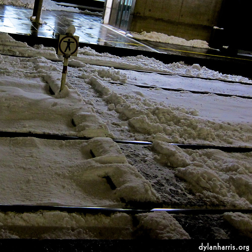 image: Voici &lsquo;way to work (viii) 6&rsquo;.