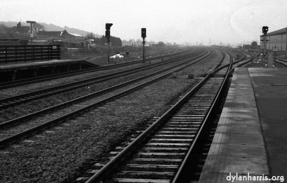 Image: Image 'rail 2'.