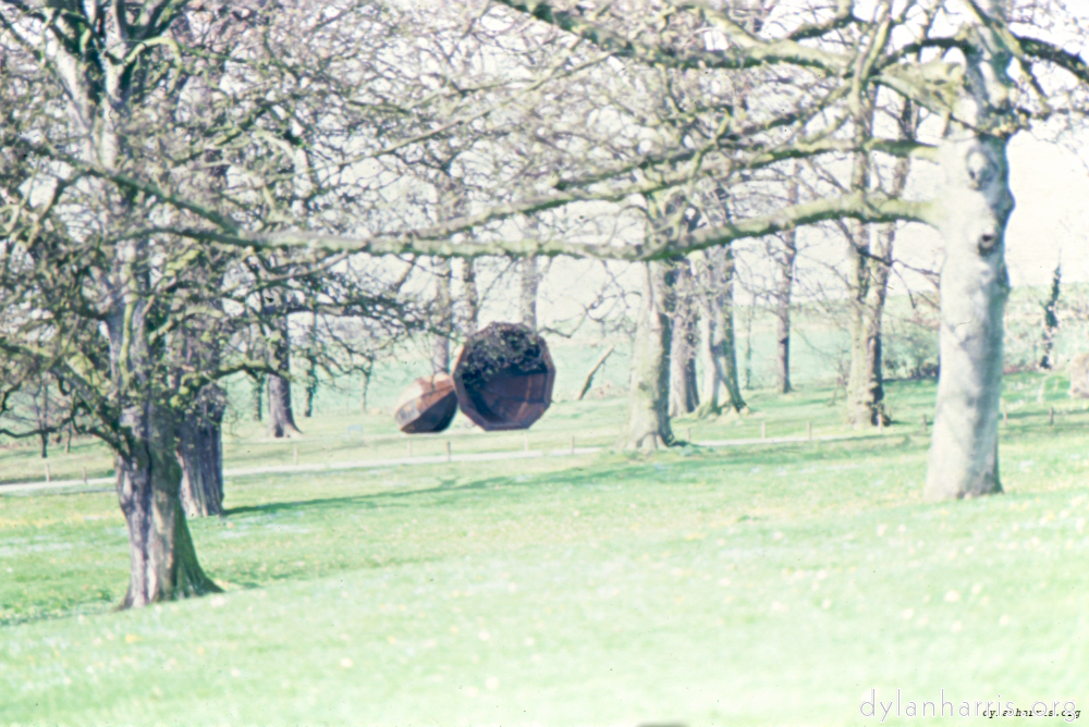 Image: Image 'sculpture 2'.